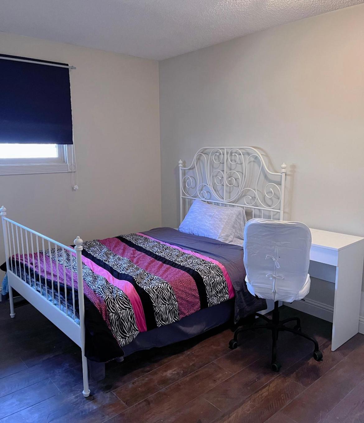 Calgary-Banff House Close Lrt&Dt&Free Parking公寓 外观 照片