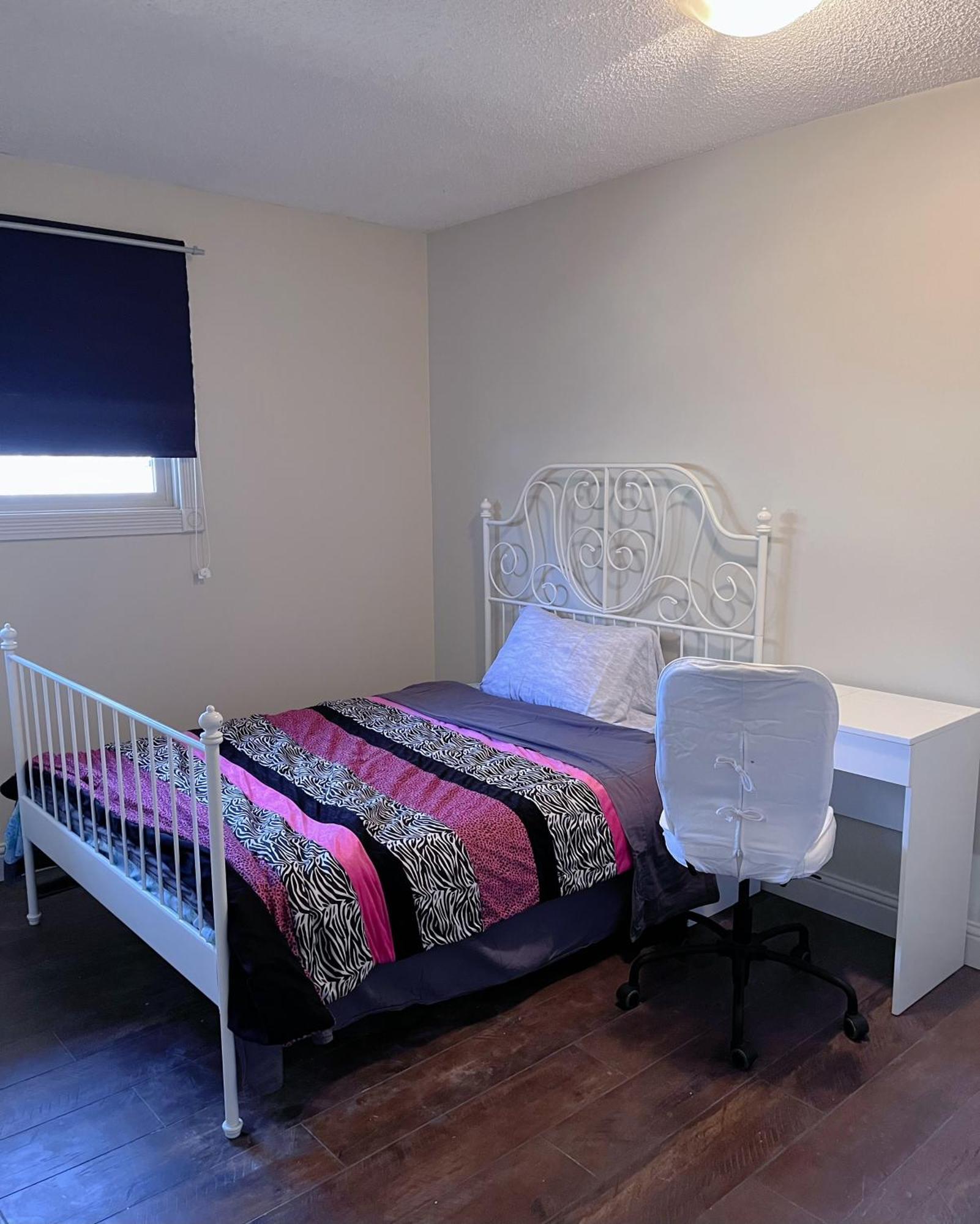 Calgary-Banff House Close Lrt&Dt&Free Parking公寓 外观 照片